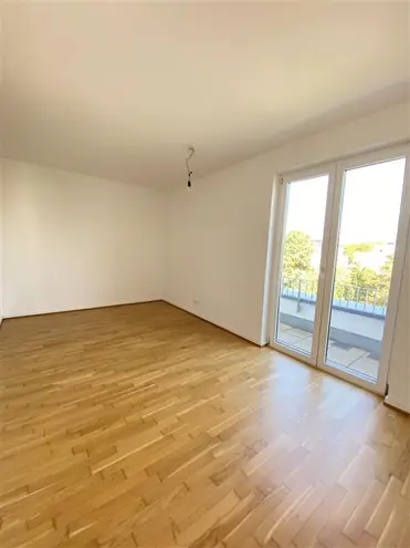3 Zimmer Wohnung mit 85 m² in Wiesbaden – Bild 2