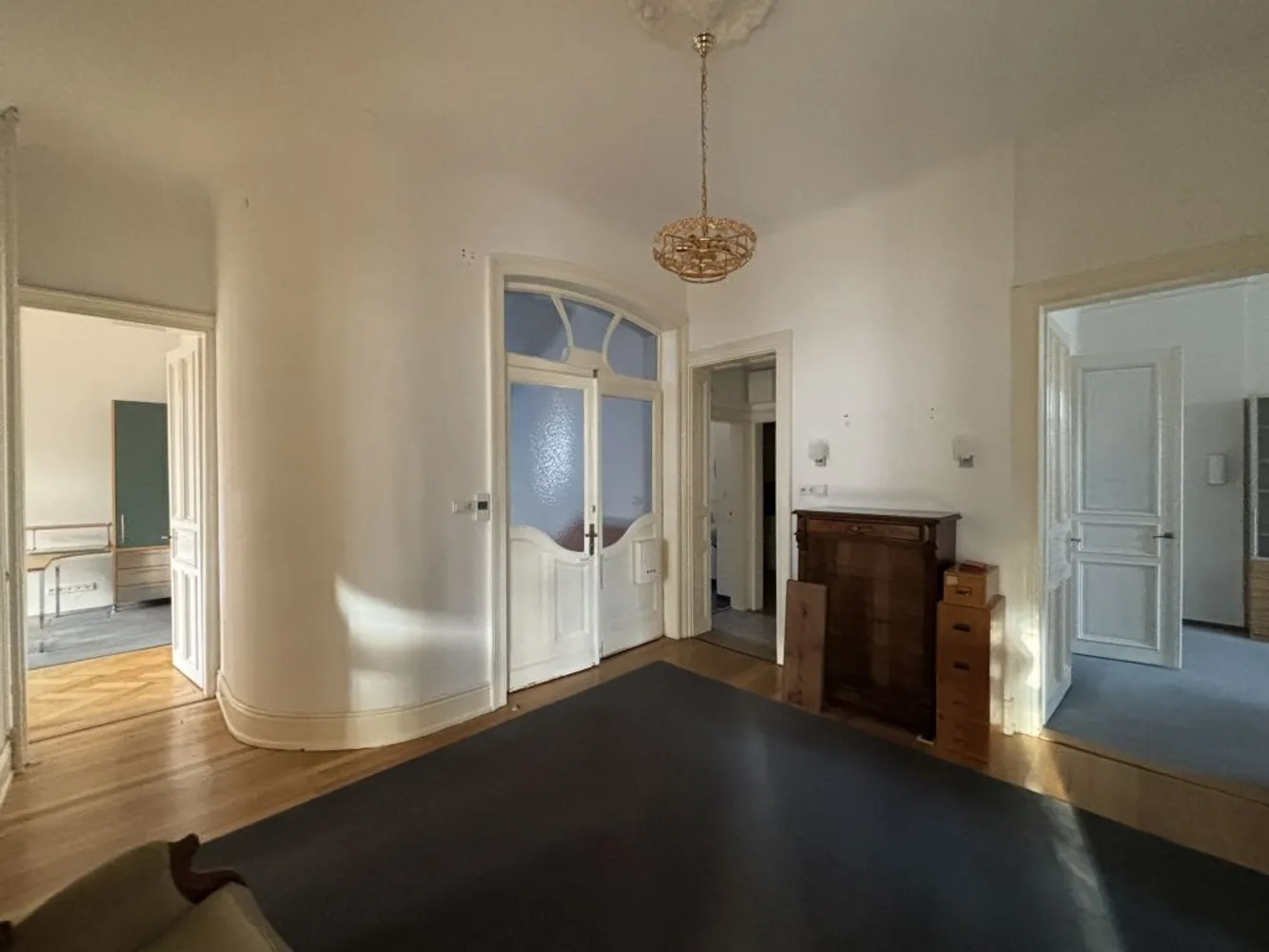 5 Zimmer Wohnung mit 158 m² in Wiesbaden – Bild 5