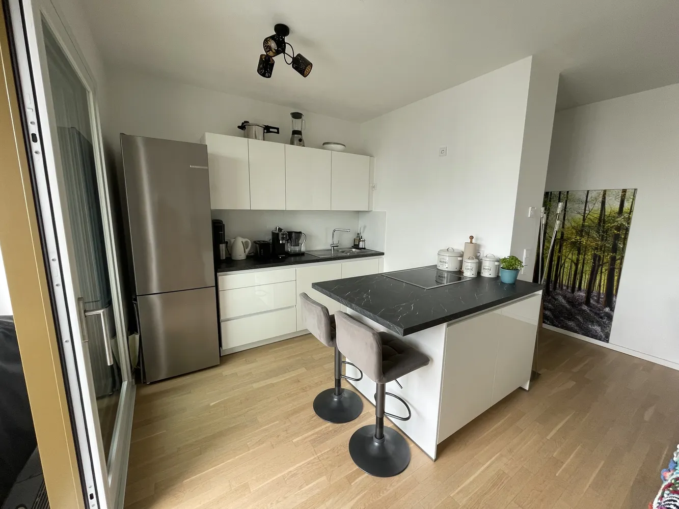 2 Zimmer Wohnung mit 65 m² in München – Bild 4