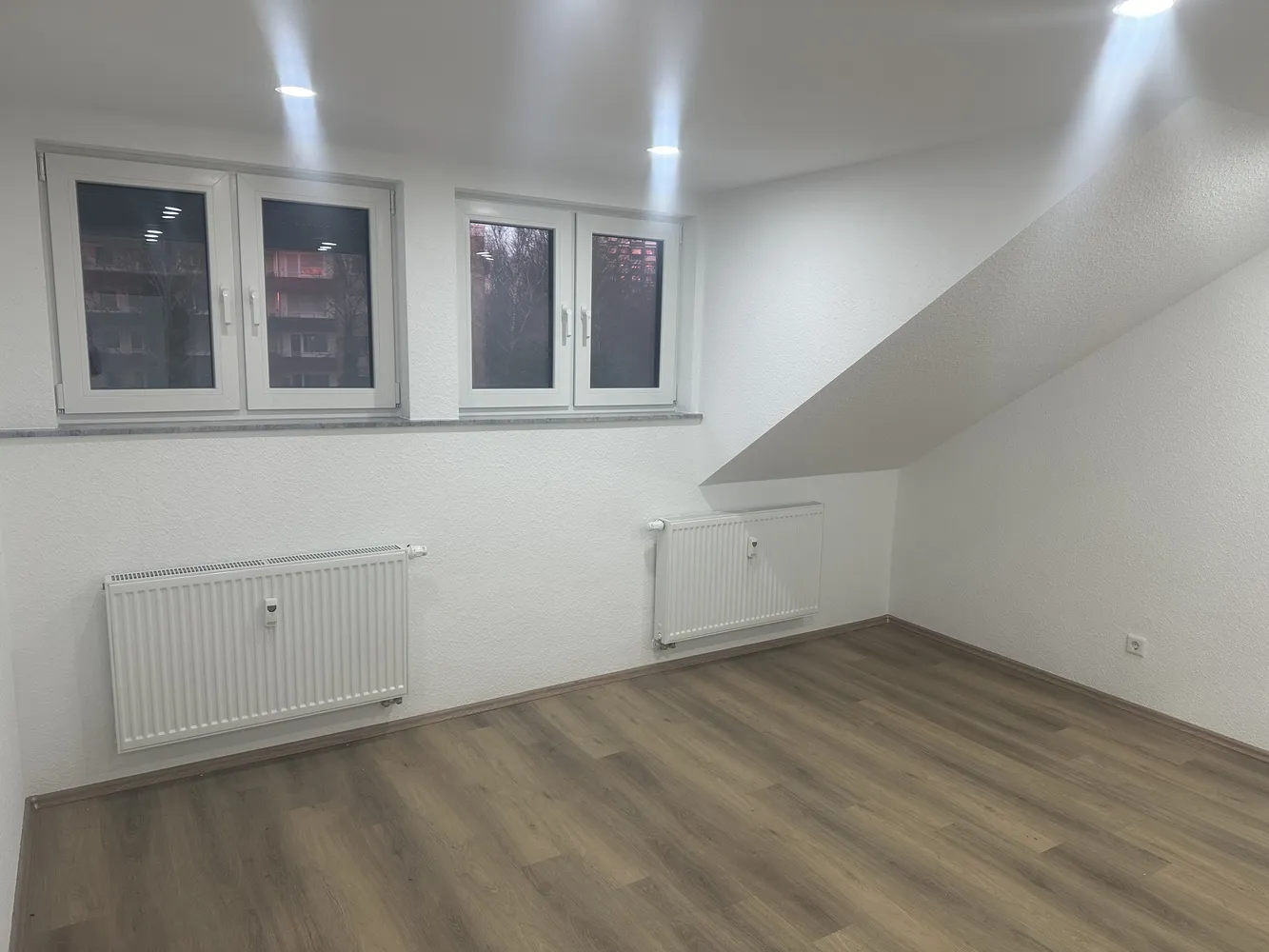3 Zimmer Wohnung mit 78 m² in Hilden – Bild 1