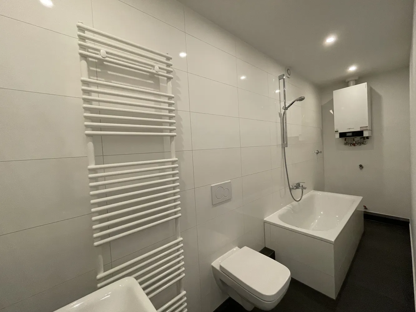2 Zimmer Wohnung mit 45 m² in Köln – Bild 2