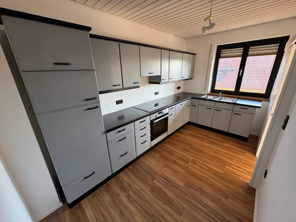 3 Zimmer Wohnung mit 115 m² in Ingolstadt – Bild 2