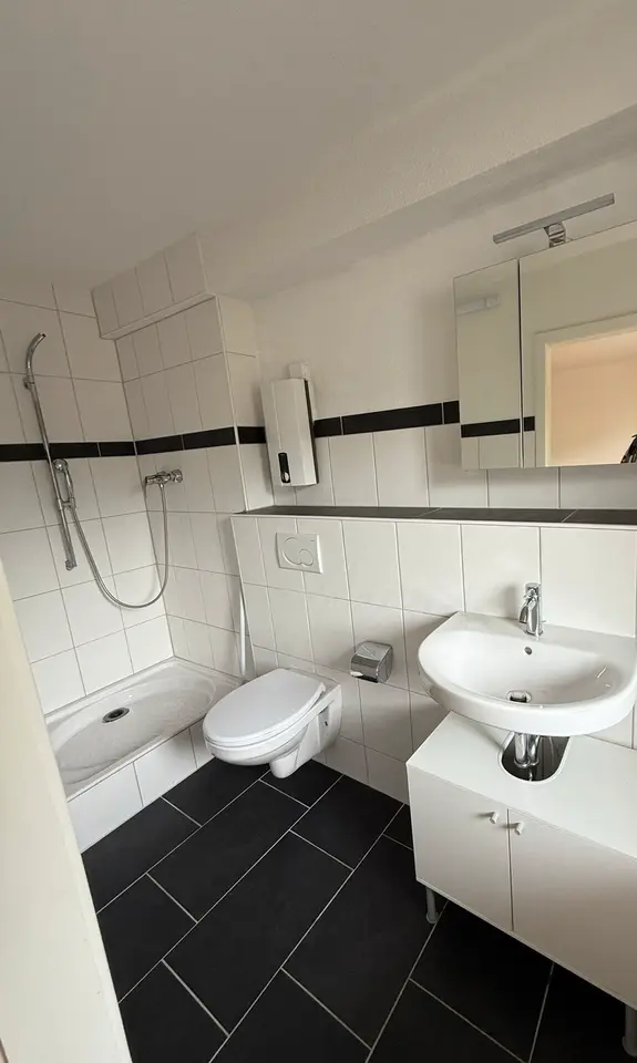 3 Zimmer Wohnung mit 55 m² in Duisburg – Bild 6