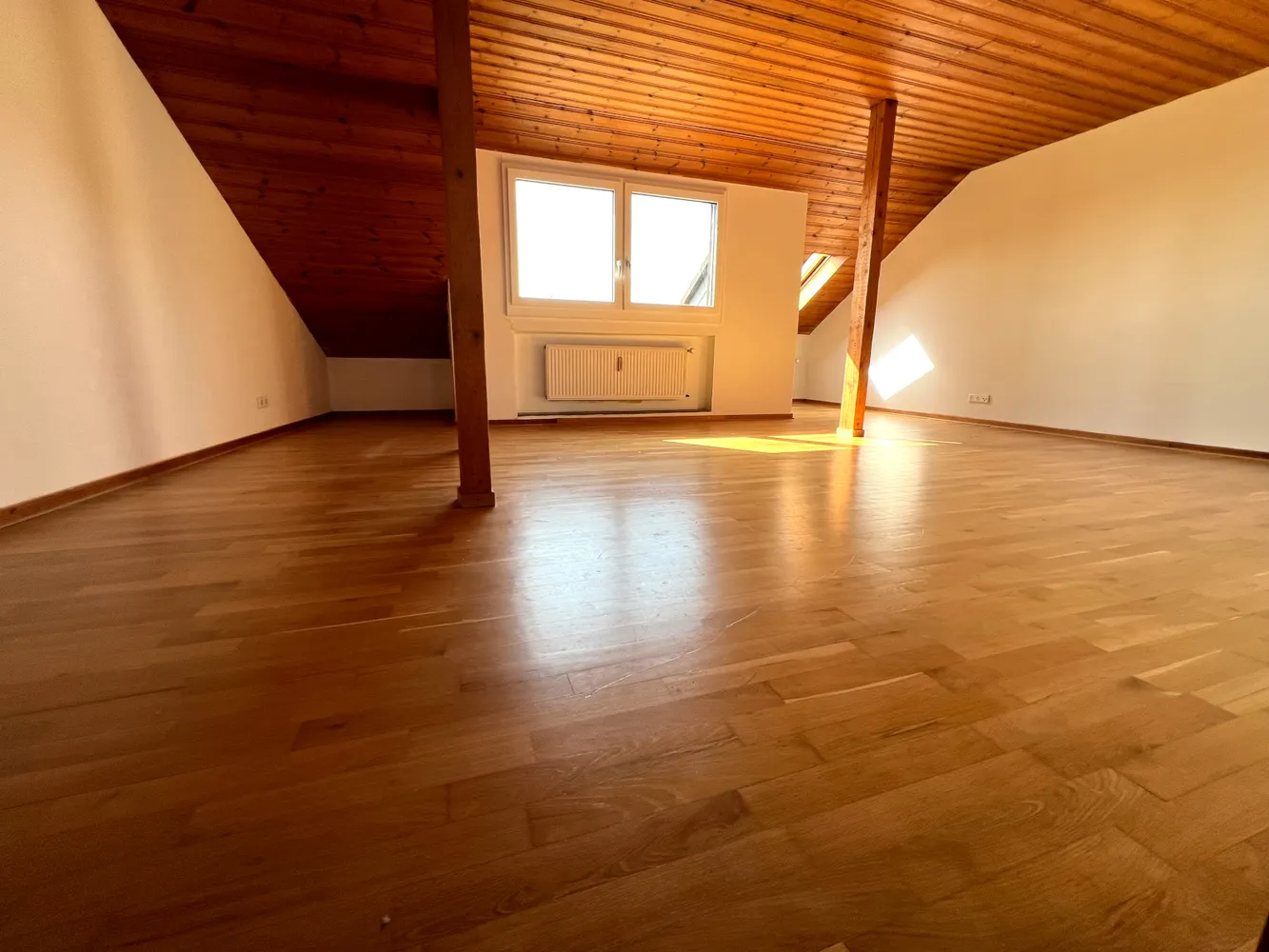5 Zimmer Wohnung mit 137 m² in Bergheim – Bild 1