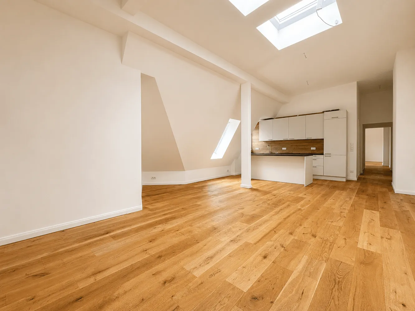 3 Zimmer Wohnung mit 117 m² in Berlin – Bild 3