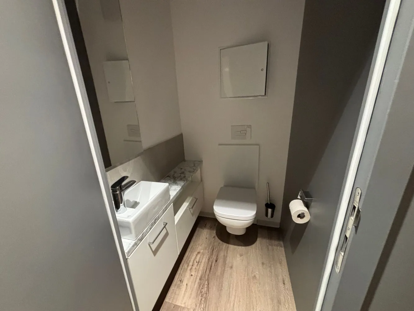 1 Zimmer Wohnung mit 24 m² in Frankfurt am Main – Bild 7