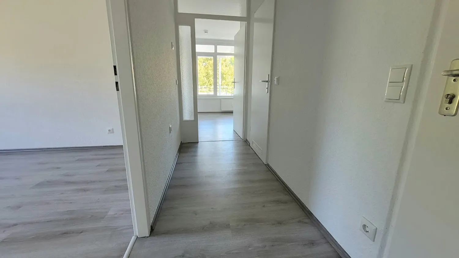 2 room apartment with 56 m² in Essen – Photo 2