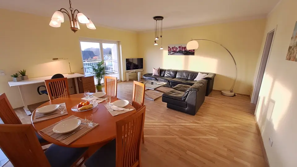 WG-Zimmer mit 35 m² in Bergisch Gladbach – Bild 1