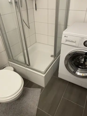 1 Zimmer Wohnung mit 34 m² in Köln – Bild 10