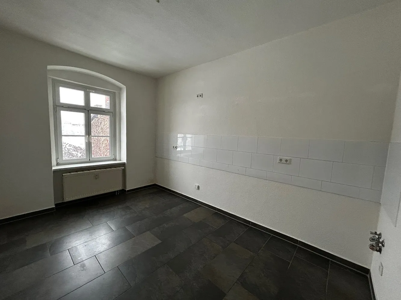 3 Zimmer Wohnung mit 82 m² in Görlitz – Bild 2
