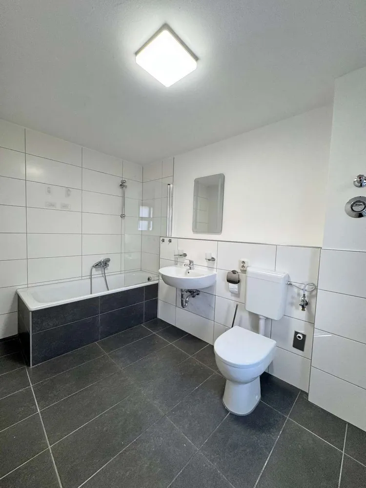 4 Zimmer Wohnung mit 70 m² in Magdeburg – Bild 8