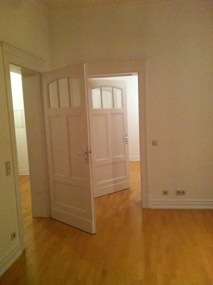 4 Zimmer Wohnung mit 113 m² in Wiesbaden – Bild 4