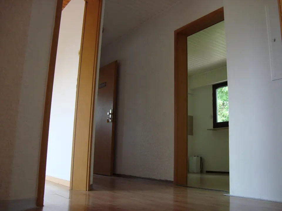 3 Zimmer Wohnung mit 80 m² in Saarbrücken – Bild 4