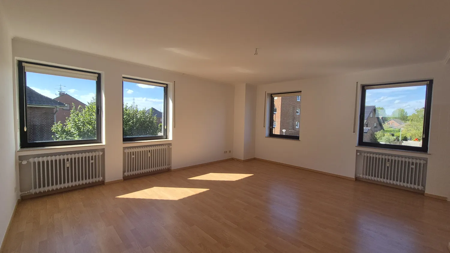 2 Zimmer Wohnung mit 48 m² in Krefeld – Bild 4