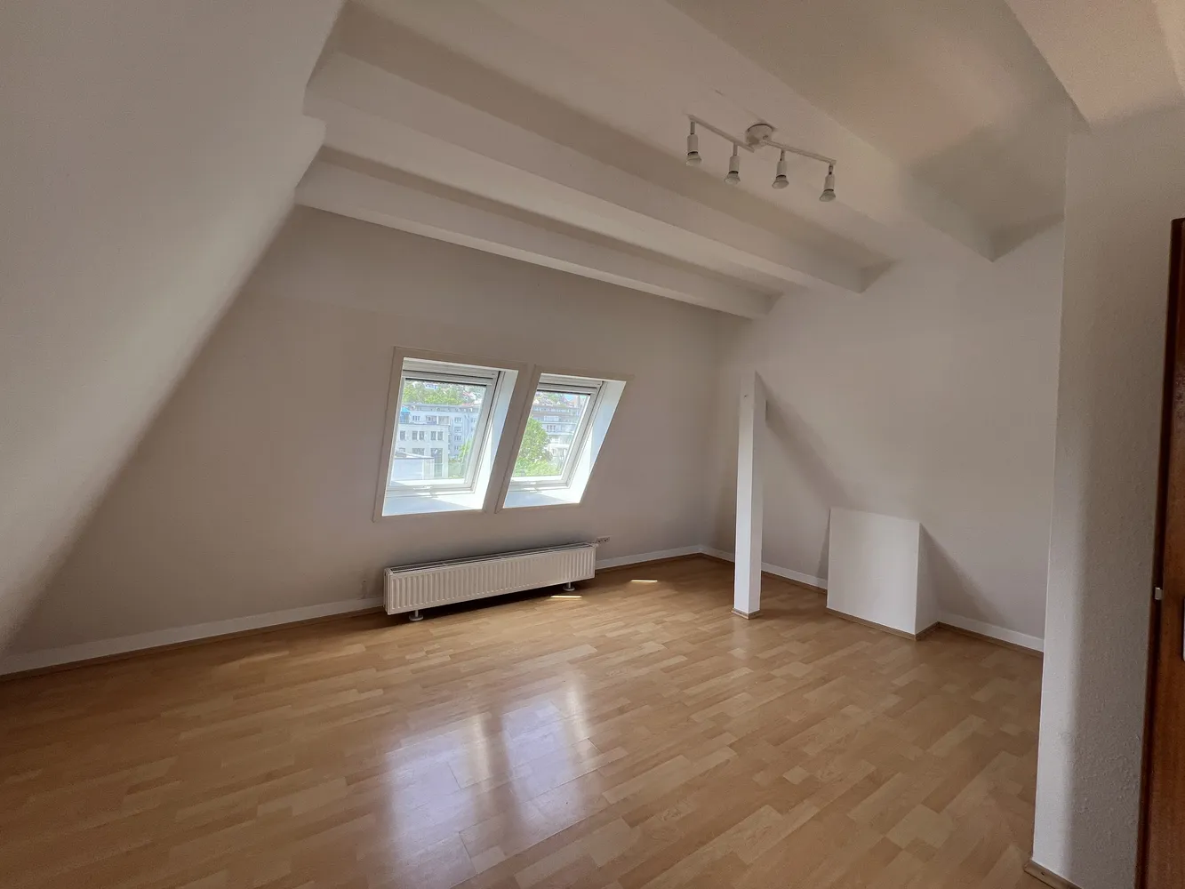 4 Zimmer Wohnung mit 85 m² in Stuttgart – Bild 3