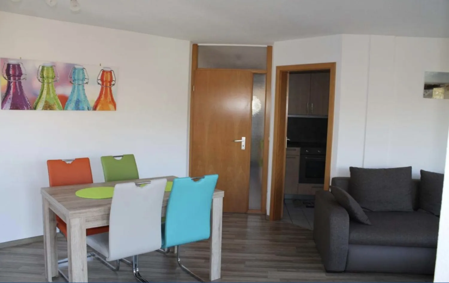 3 Zimmer Wohnung mit 83 m² in Stuttgart – Bild 2