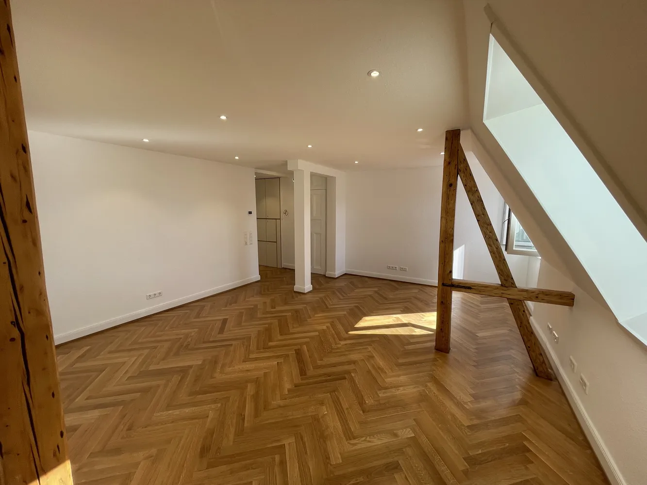 2 Zimmer Wohnung mit 74 m² in Stuttgart – Bild 10