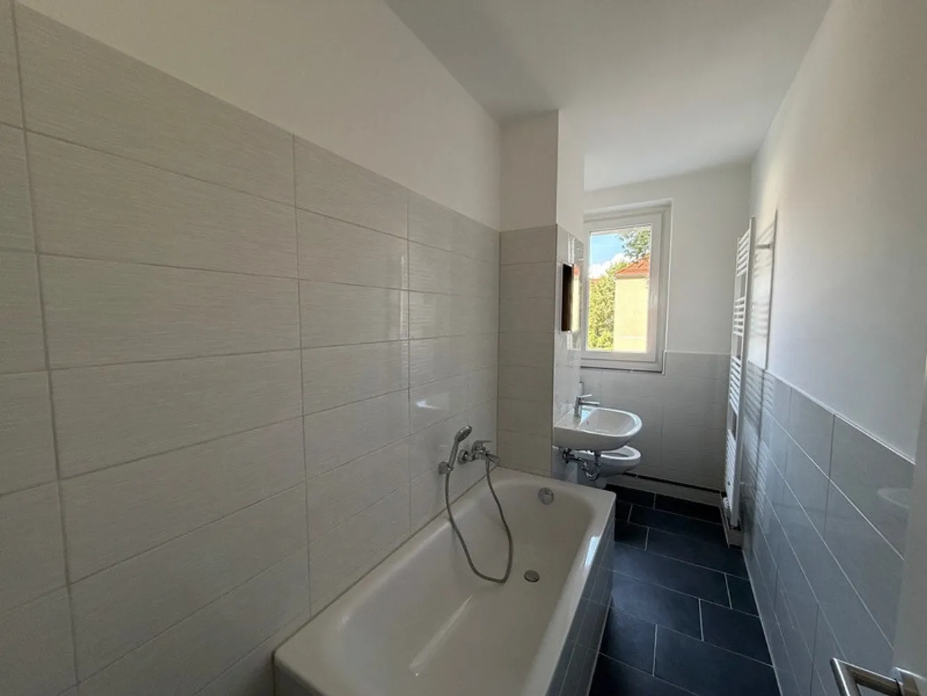 3 Zimmer Wohnung mit 69 m² in Magdeburg – Bild 9