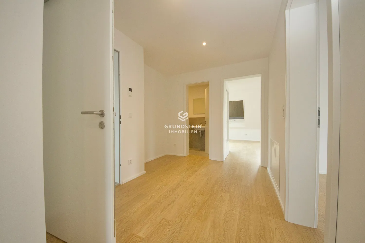 3 room apartment with 79 m² in Munich – Photo 8