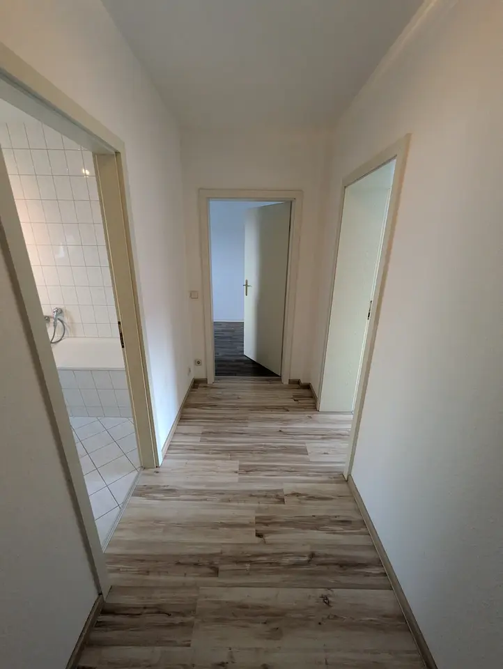 2 Zimmer Wohnung mit 50 m² in Zwickau – Bild 3