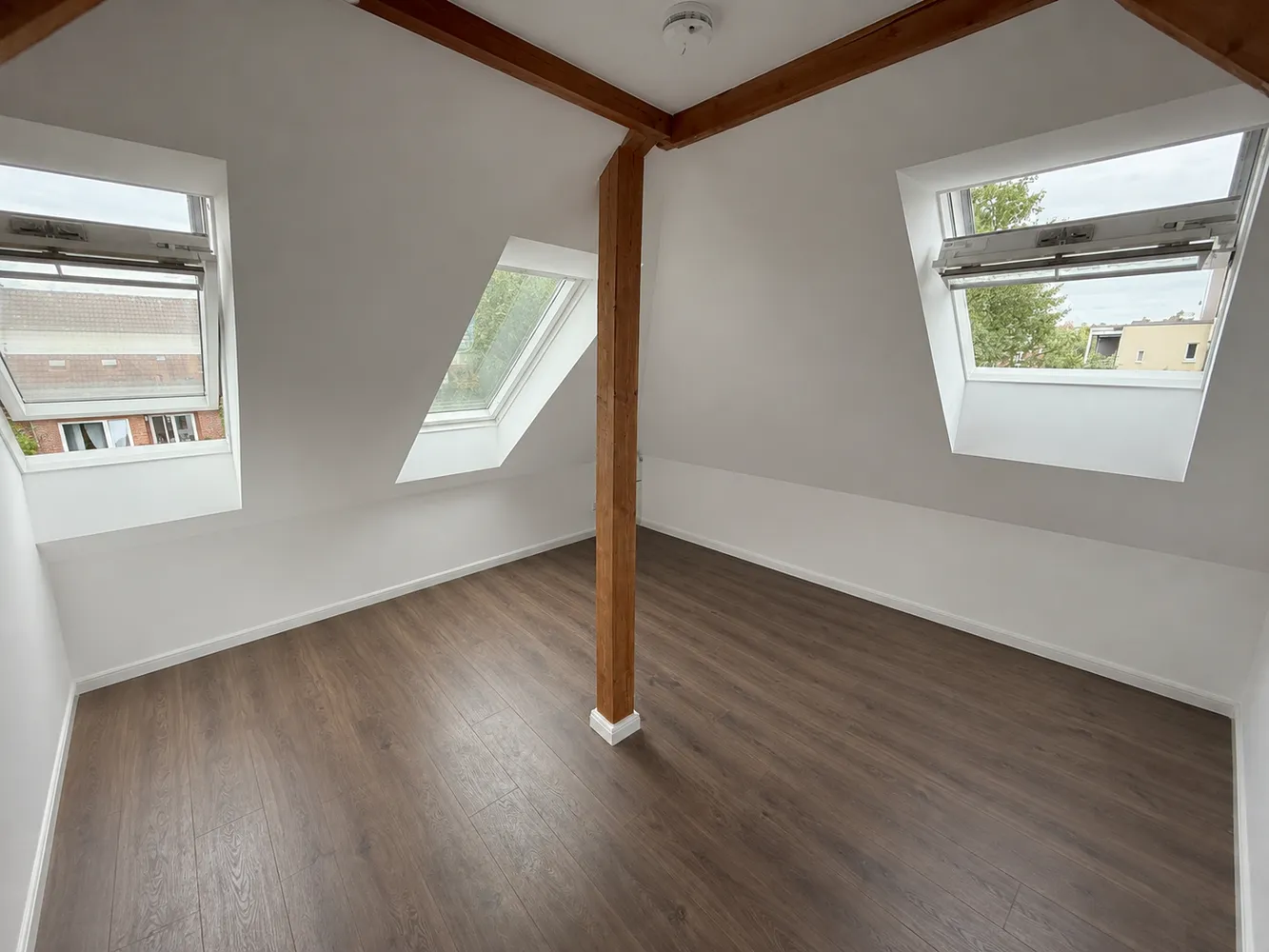2 Zimmer Wohnung mit 60 m² in Hamburg – Bild 4