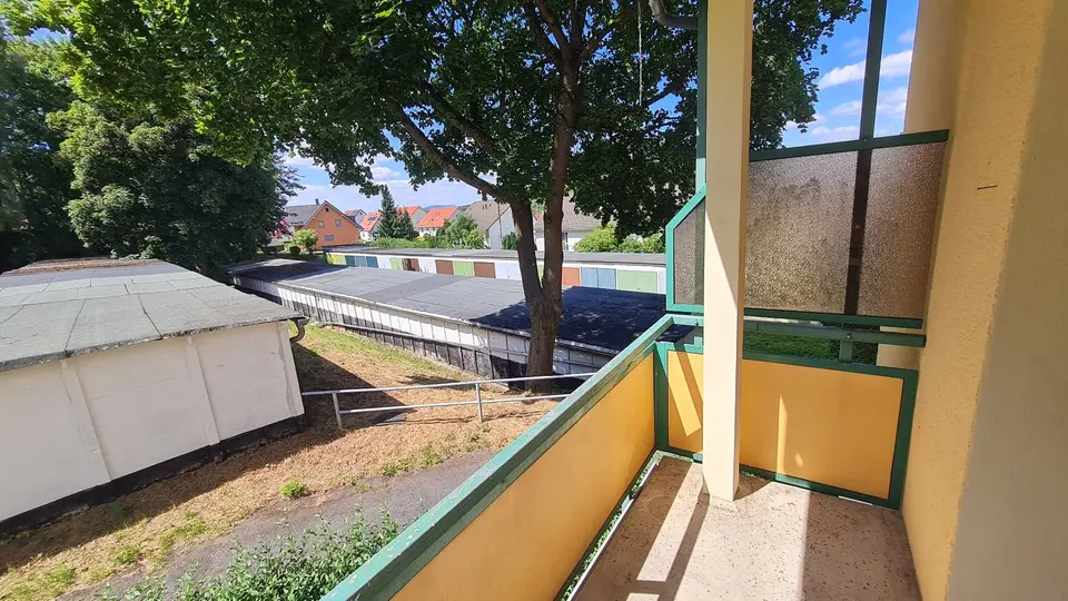 3 Zimmer Wohnung mit 60 m² in Suhl – Bild 2
