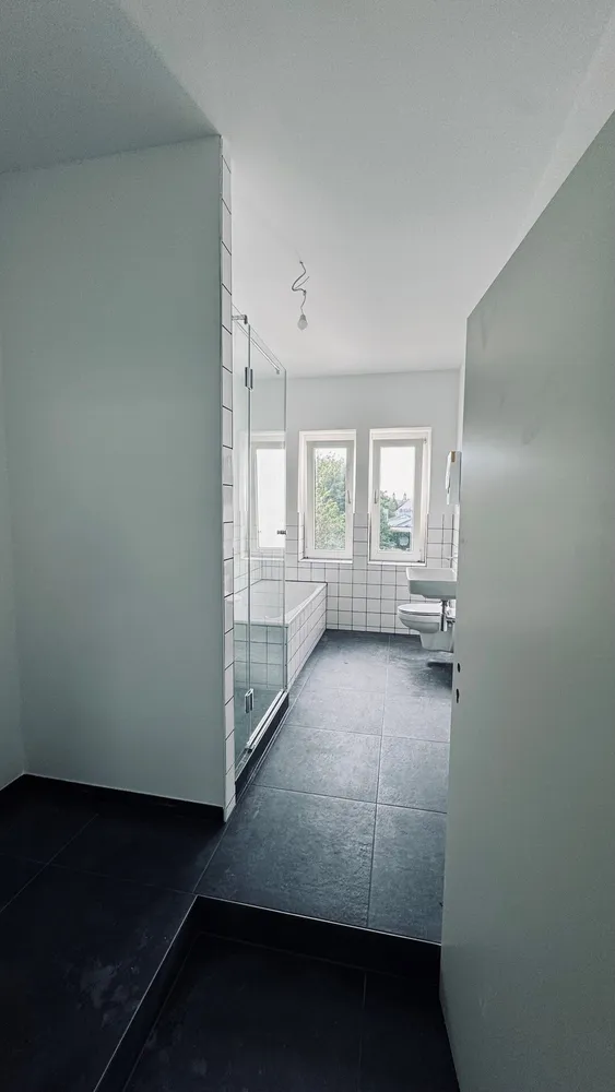3 room apartment with 103 m² in Düsseldorf – Photo 3