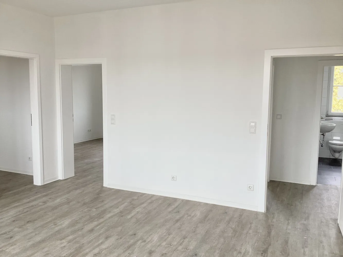 4 Zimmer Wohnung mit 71 m² in Magdeburg – Bild 3