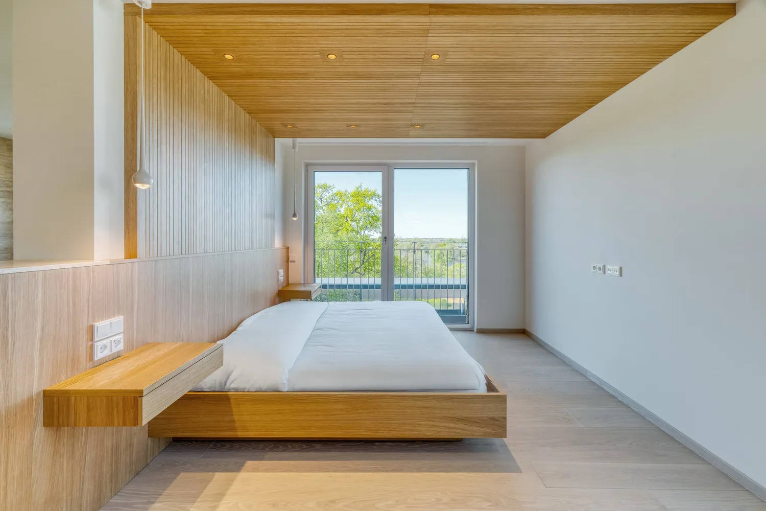 1 room apartment with 119 m² in Berlin – Photo 12