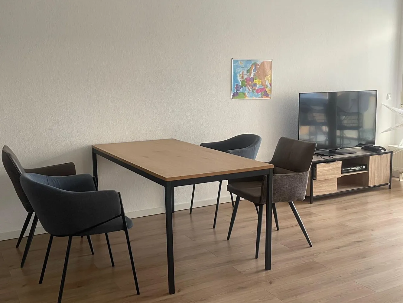 4 Zimmer Wohnung mit 121 m² in Frankfurt am Main – Bild 4
