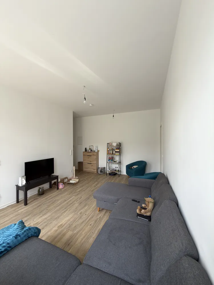 2 Zimmer Wohnung mit 65 m² in Berlin – Bild 2