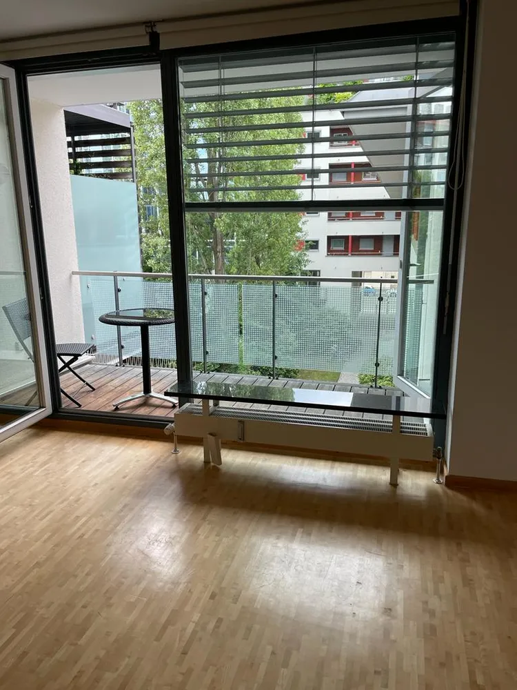 2 Zimmer Wohnung mit 76 m² in München – Bild 3