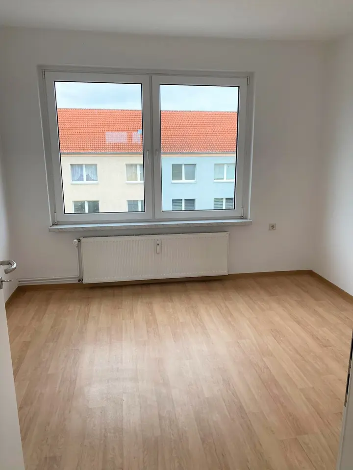3 Zimmer Wohnung mit 68 m² in Schwedt/Oder – Bild 2