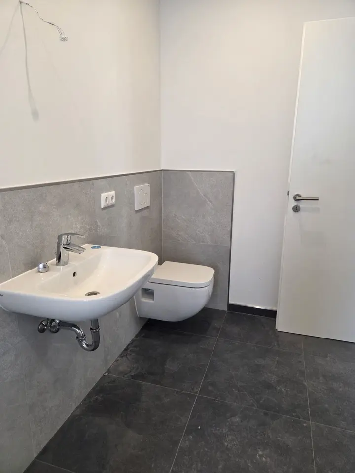 5 Zimmer Wohnung mit 160 m² in Eisenach – Bild 8