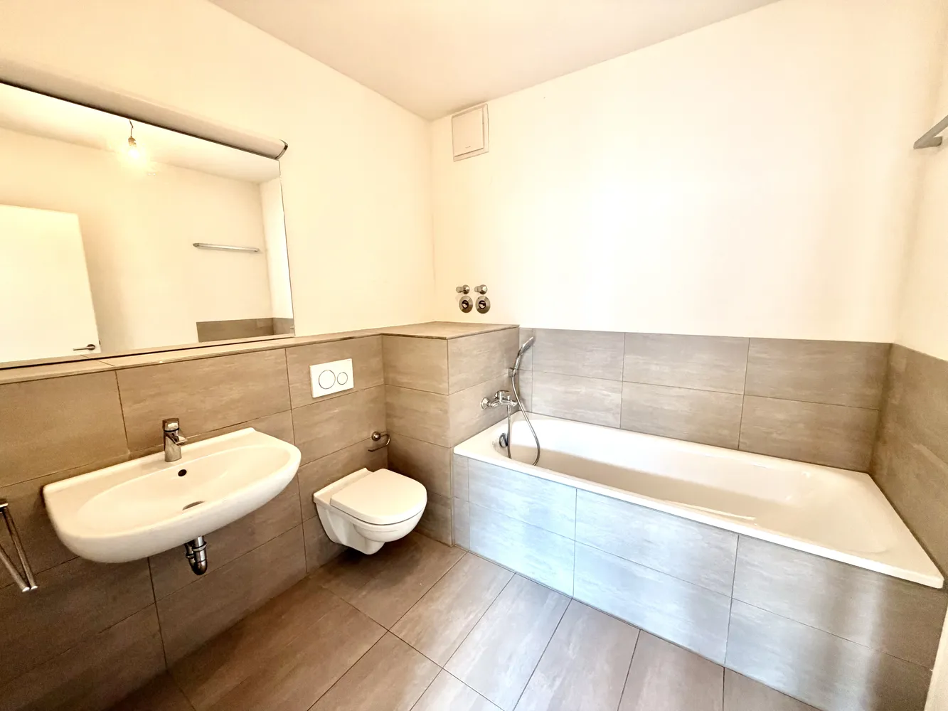 4 room apartment with 112 m² in Dortmund – Photo 4