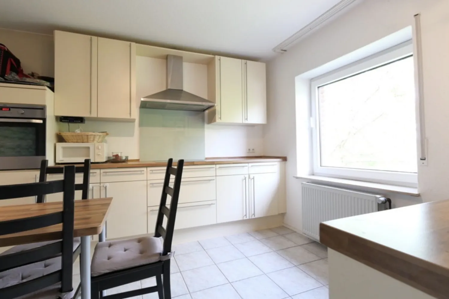 4 Zimmer Wohnung mit 120 m² in Paderborn – Bild 3