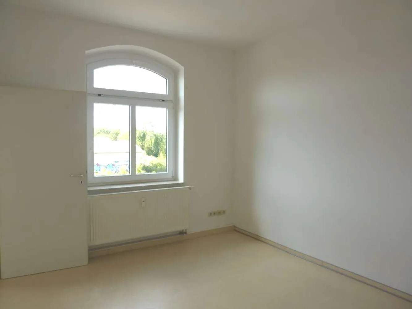 2 Zimmer Wohnung mit 55 m² in Halle (Saale) – Bild 5