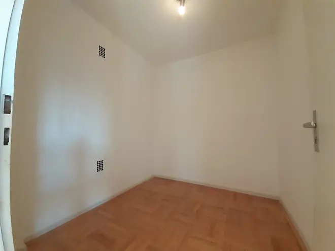 3 Zimmer Wohnung mit 93 m² in Krefeld – Bild 3