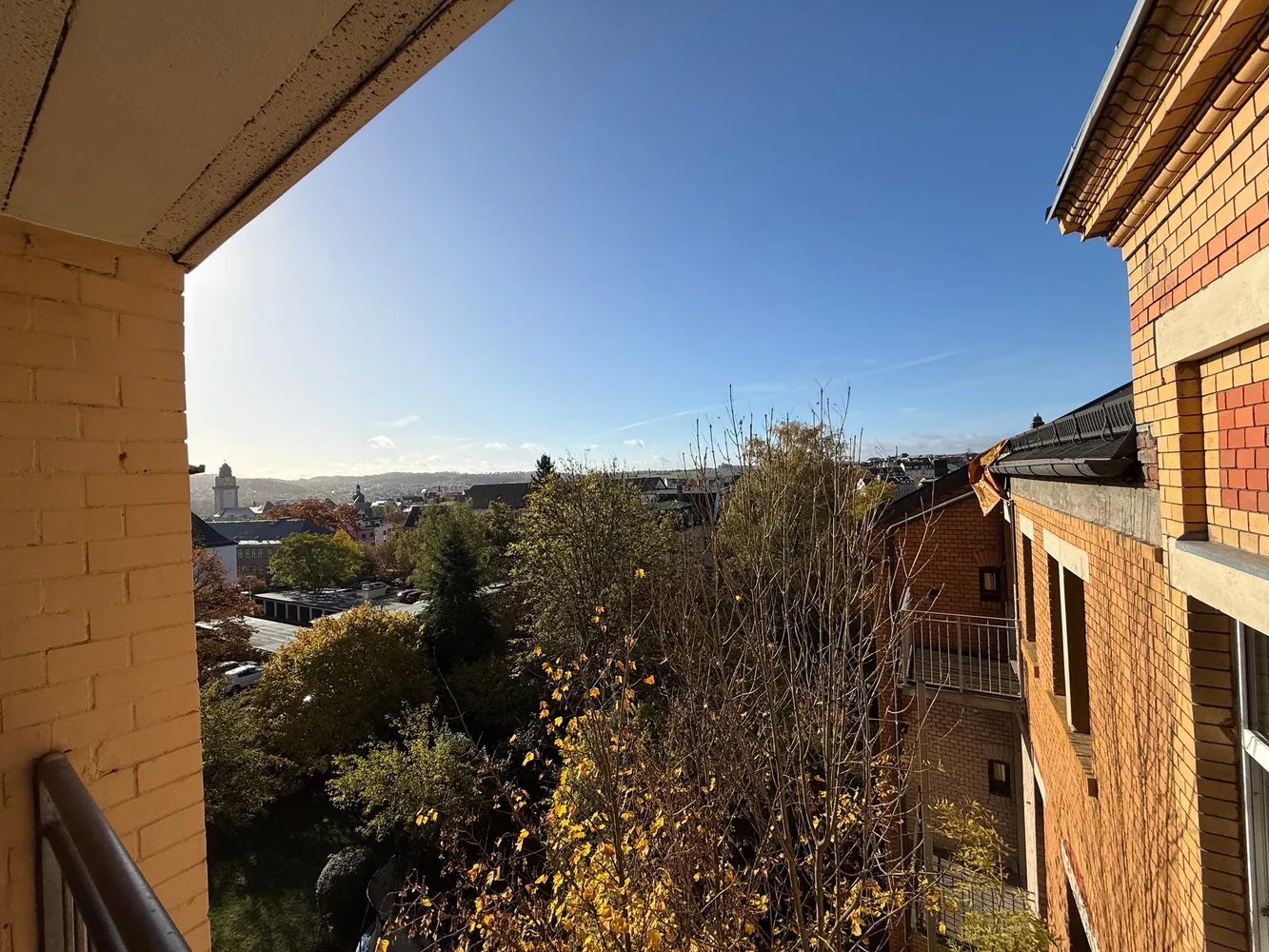 3 Zimmer Wohnung mit 73 m² in Plauen – Bild 2