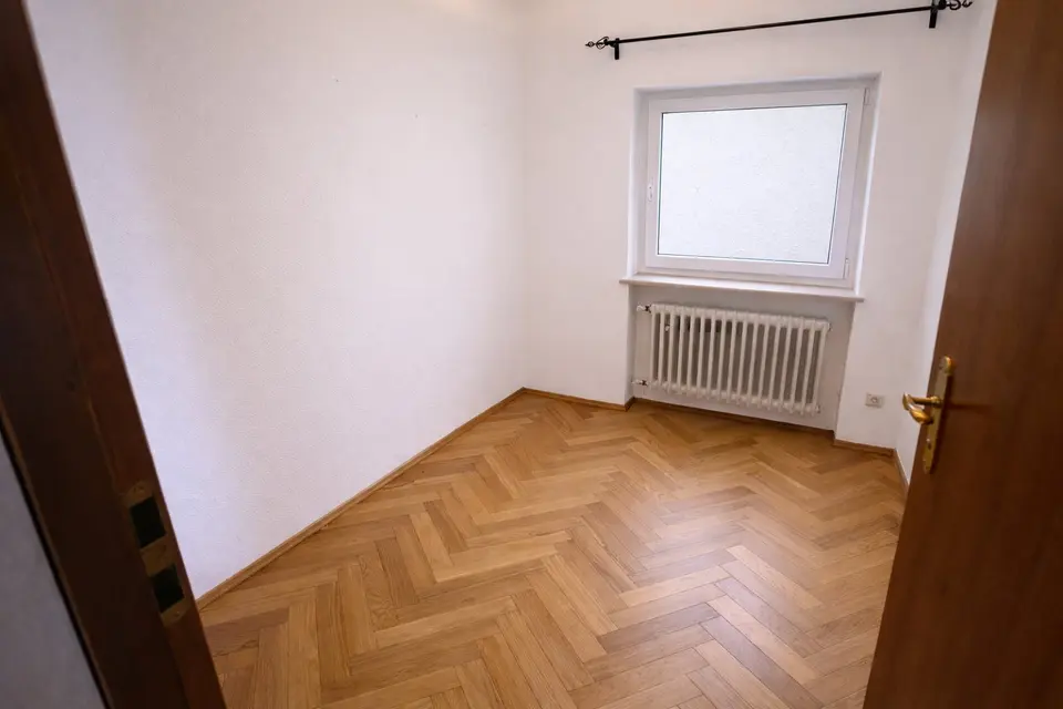 17 Zimmer Haus mit 16 m² in Fürstenfeldbruck – Bild 3