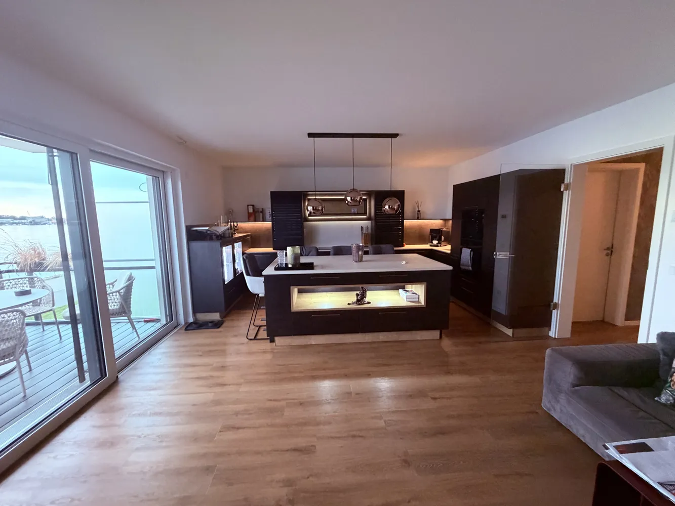 4 Zimmer Wohnung mit 130 m² in Rostock – Bild 5