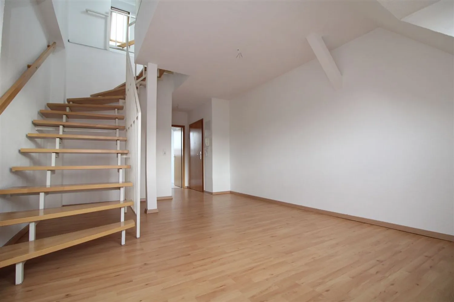 2 Zimmer Wohnung mit 39 m² in Plauen – Bild 1