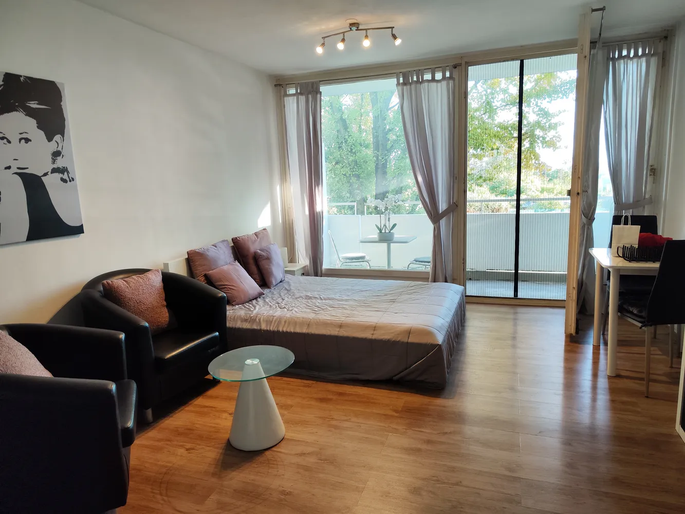 1 room apartment with 30 m² in Wiesbaden – Photo 1