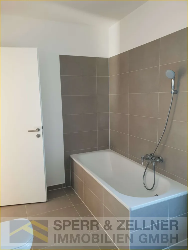 3 Zimmer Wohnung mit 105 m² in München – Bild 12