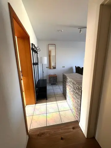 2 Zimmer Wohnung mit 47 m² in Köln – Bild 3