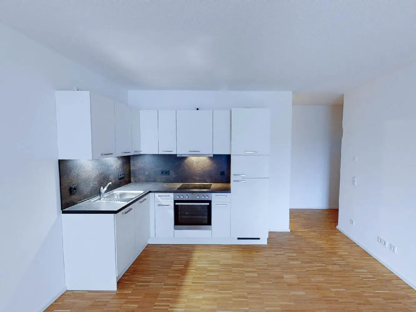 2 Zimmer Wohnung mit 76 m² in Berlin – Bild 2