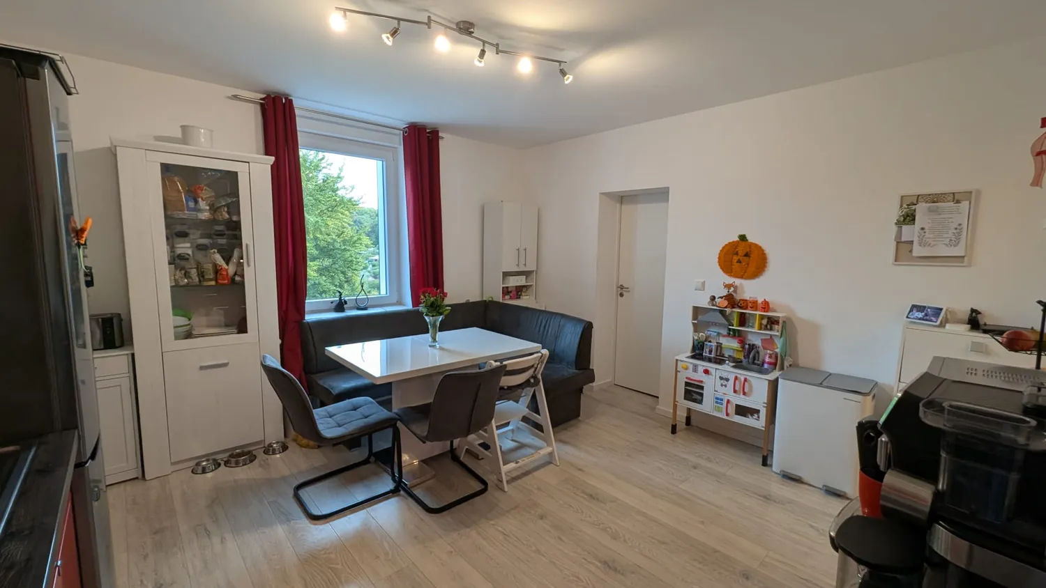 5 Zimmer Wohnung mit 97 m² in Essen – Bild 5