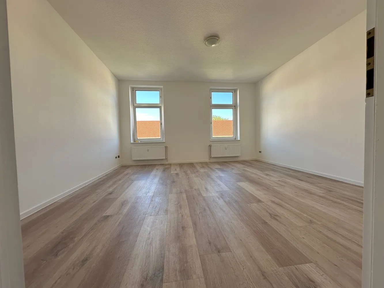 4 Zimmer Wohnung mit 134 m² in Magdeburg – Bild 2