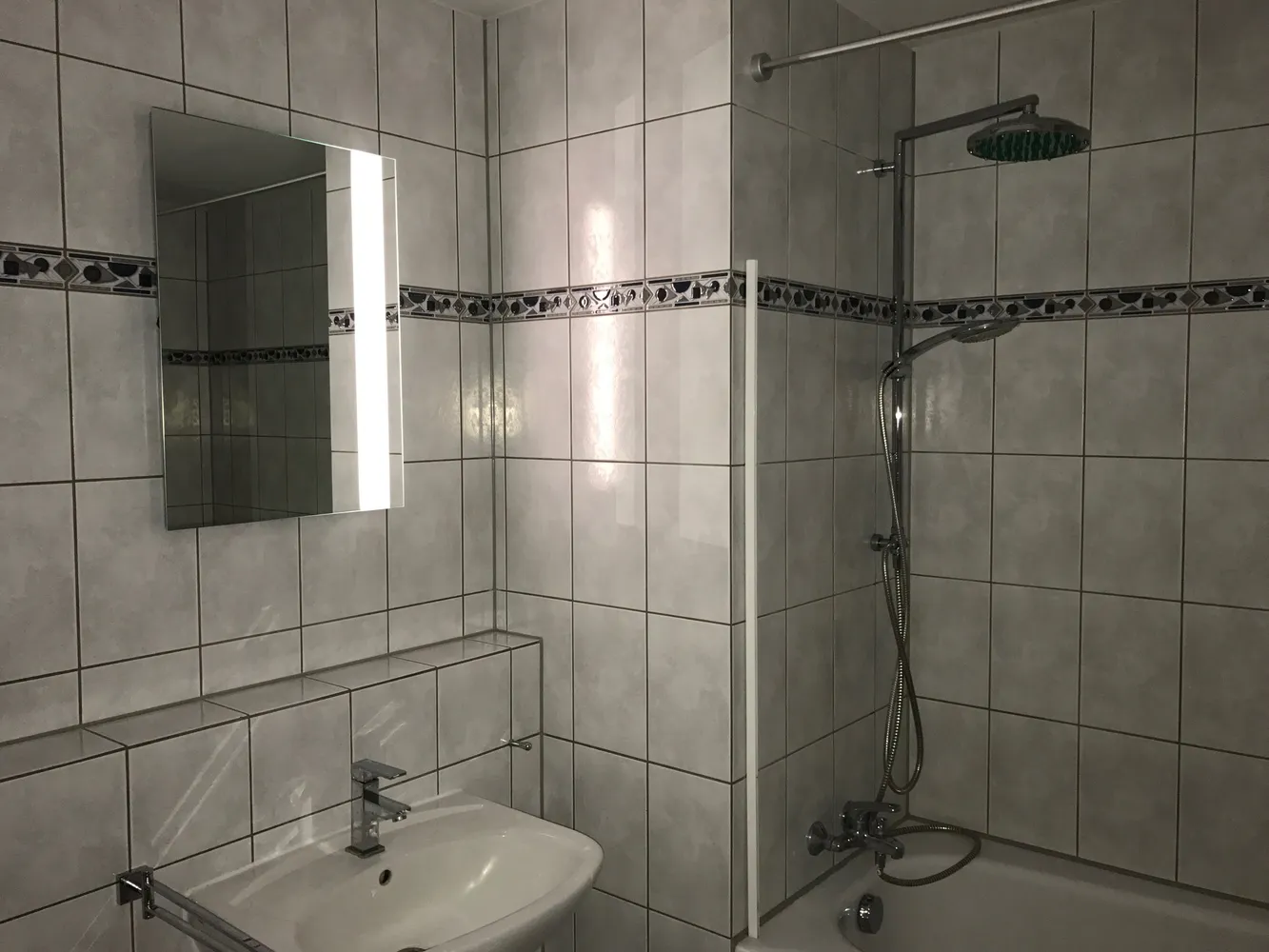 2 Zimmer Wohnung mit 77 m² in Köln – Bild 9