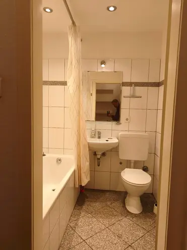 1 room apartment with 32 m² in Düsseldorf – Photo 4